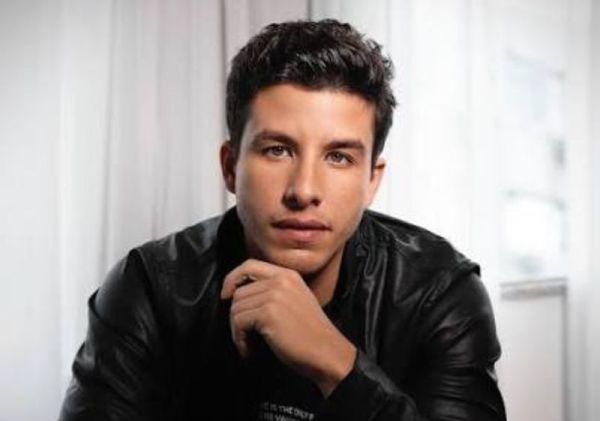 Ator Ricky Tavares troca TV pela vida missionária 