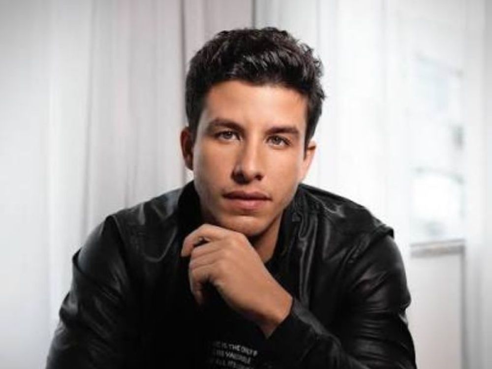 Ator Ricky Tavares troca TV pela vida missionária 