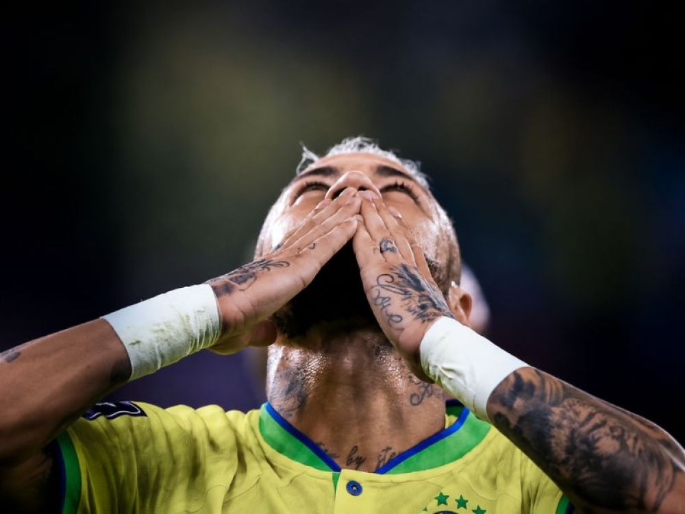 Neymar pode alcançar marca de Pelé e Rivaldo