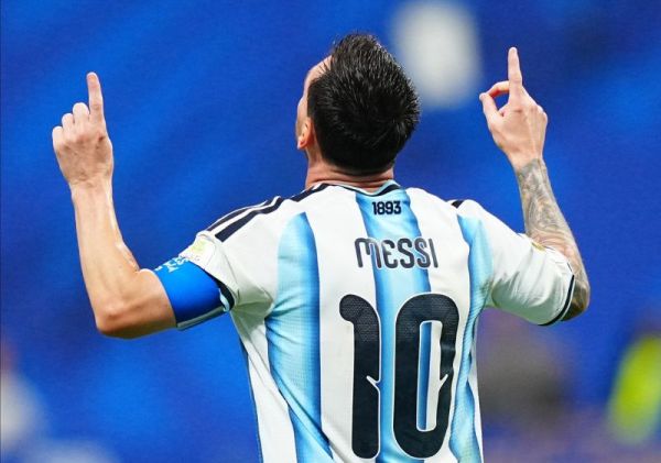 Jogadores da Argentina exaltam a Deus após virada histórica na Copa do Mundo