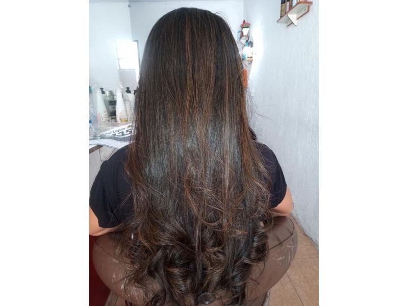 Salão de Beleza Quezia Silva - Especialista em Liso Perfeito