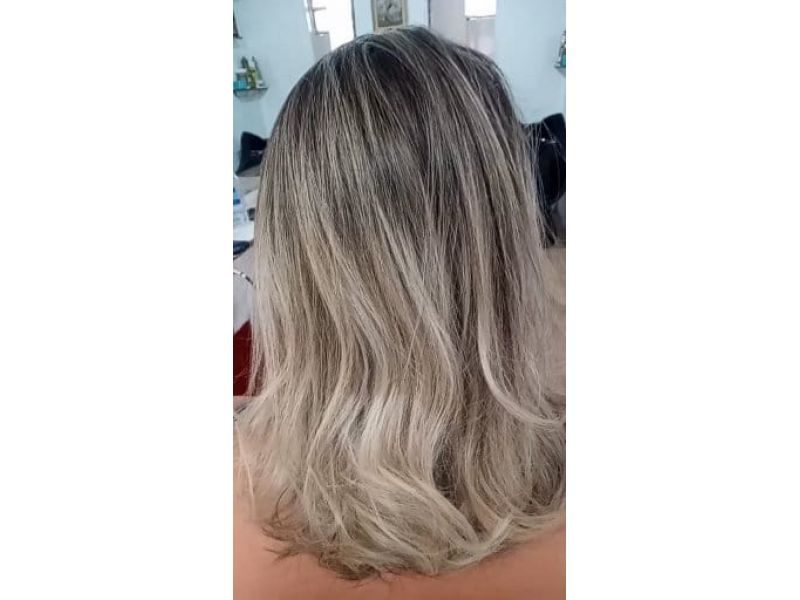 Salão de Beleza Quezia Silva - Especialista em Liso Perfeito