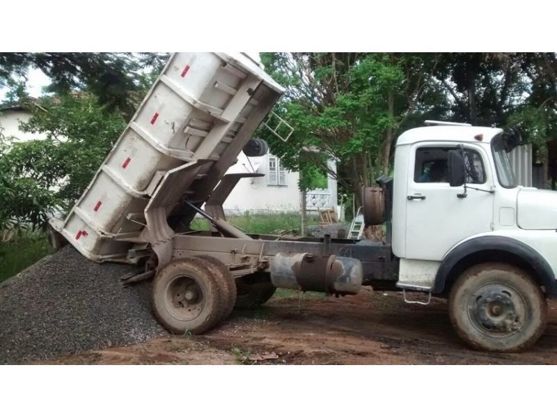 Orlando Distribuidora de Pedra e Areia - Piabetá
