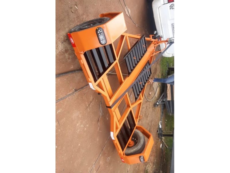Carretas e Trailers - Gamboa